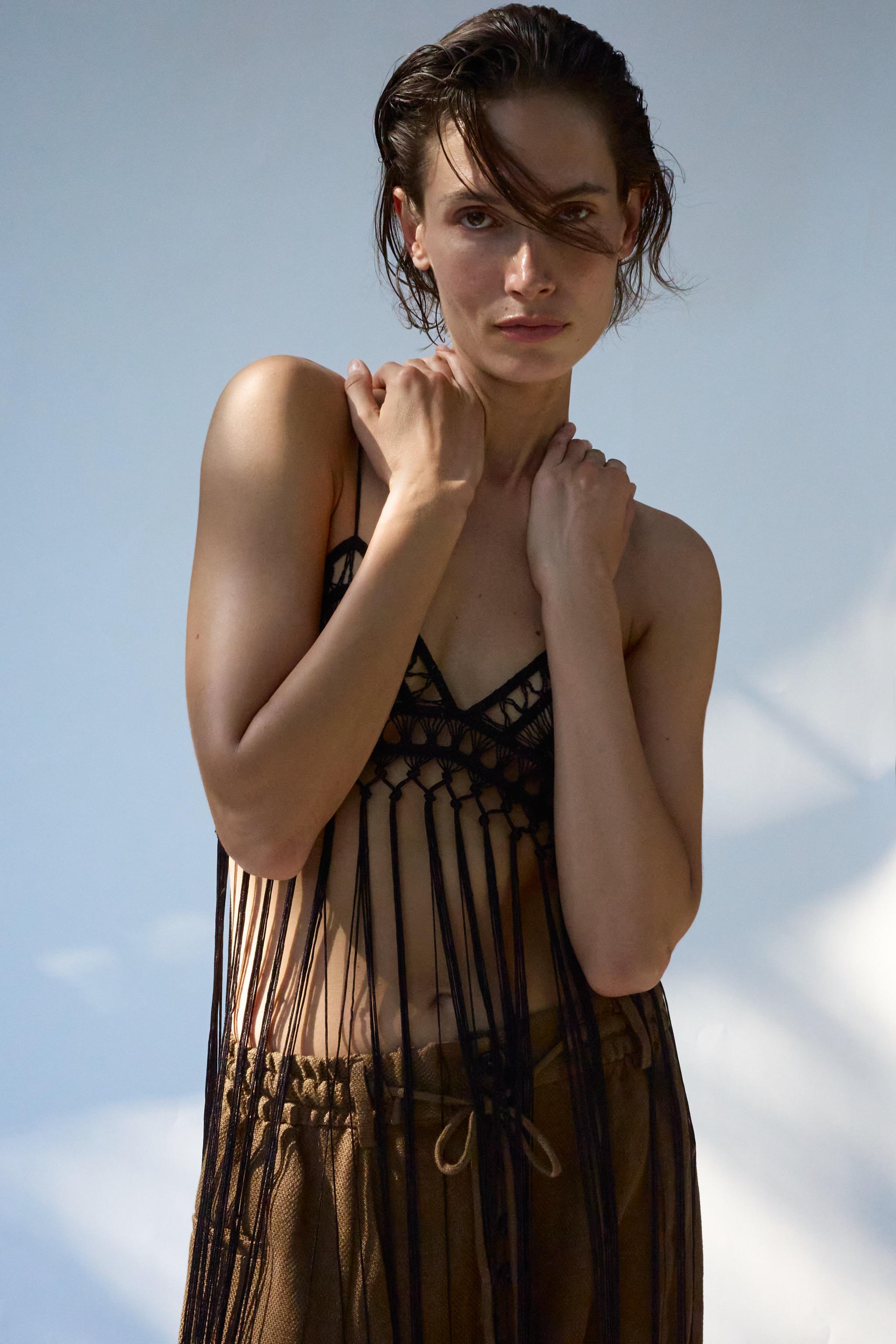 CROCHET FRINGED BRA